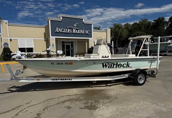 2017 Hewes 18 Redfisher  Boat